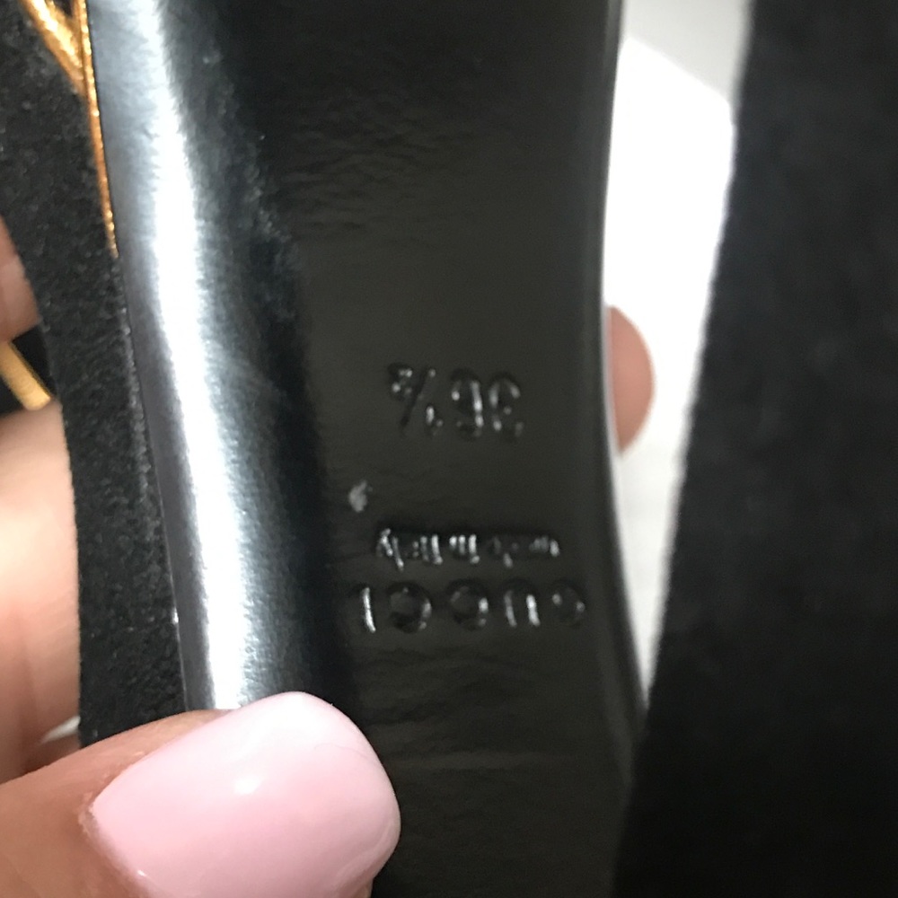 Gucci Black Platform Sandals with Gold Trim - Picture 8 of 13